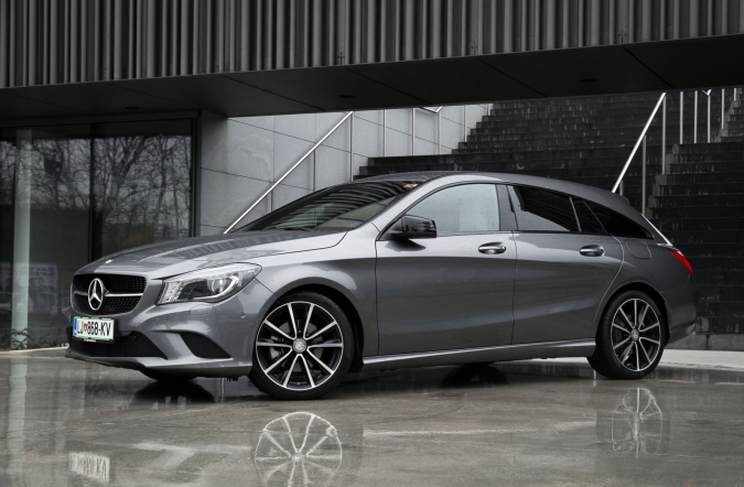 2015_MB%2520CLA%2520shooting%2520brake_01.JPG