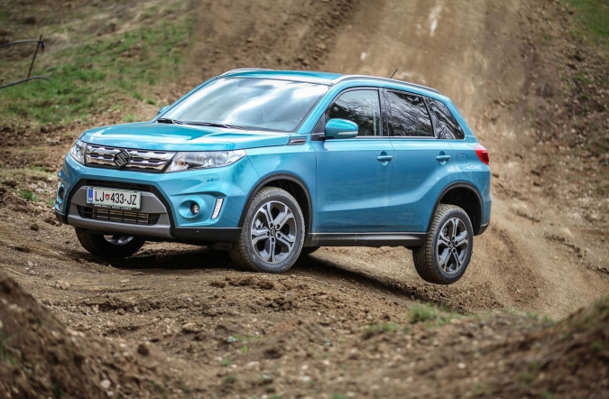 2015_vitara-03.jpg