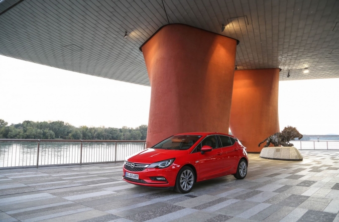 2015_astra-07.jpg